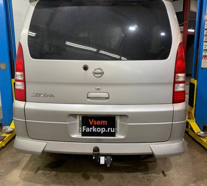 Фаркоп Halty HN28A Nissan Serena 1999