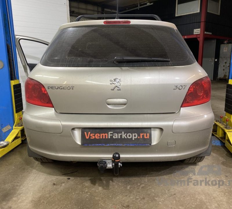 Фаркоп Лидер Плюс P106A Peugeot 307 2002