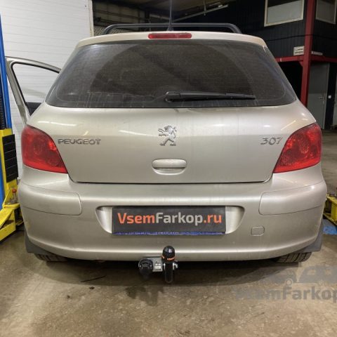 Фаркоп Лидер Плюс P106A Peugeot 307 2002