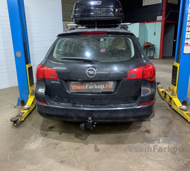 Фаркоп Трейлер 9930 Opel Astrа J 2009