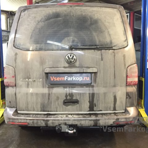 Фаркоп Лидер Плюс V111F Volkswagen Transporter T5 2003