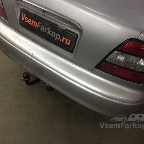 Фаркоп ARAGON E1401AA Daewoo Leganza 1997