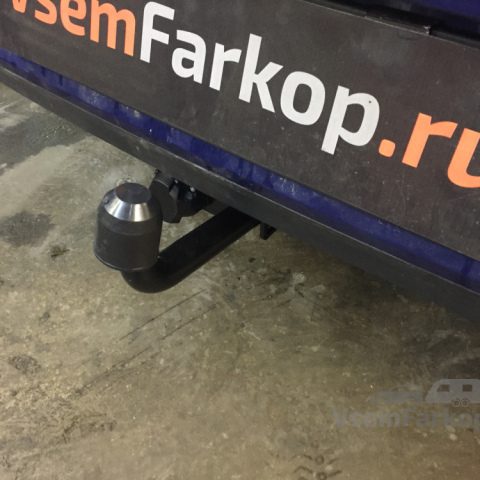 Фаркоп BERG F5112001 Volkswagen Polo 2019
